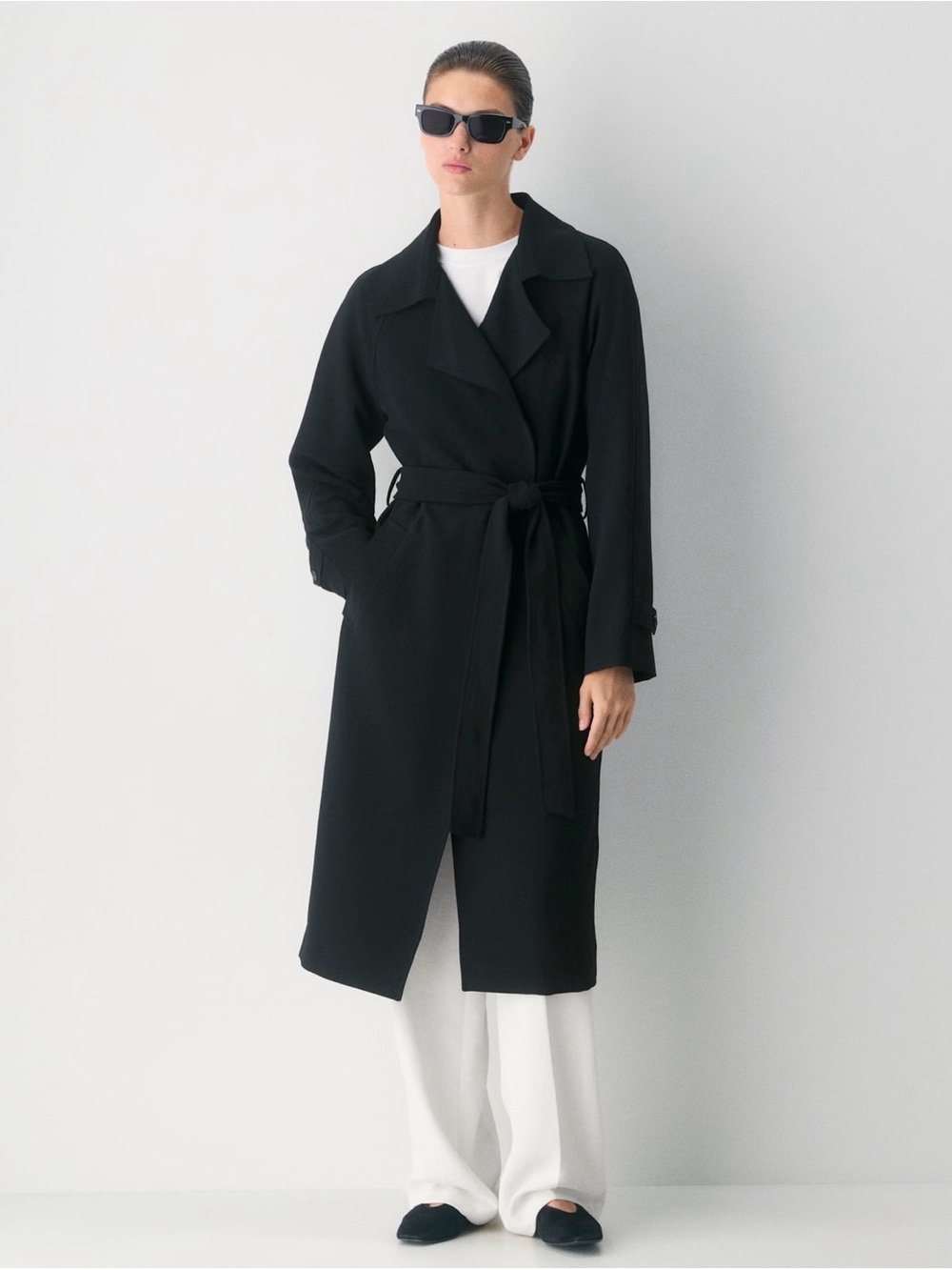 Aritzia, The Splendor Trench Coat - Crepette™, BLACK